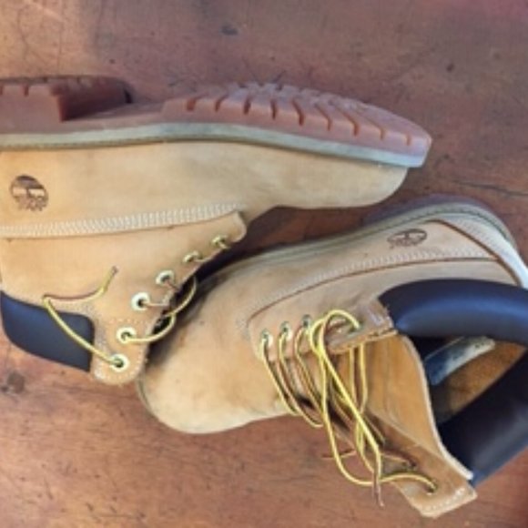 Timberland Boys US 2 - Picture 1 of 5
